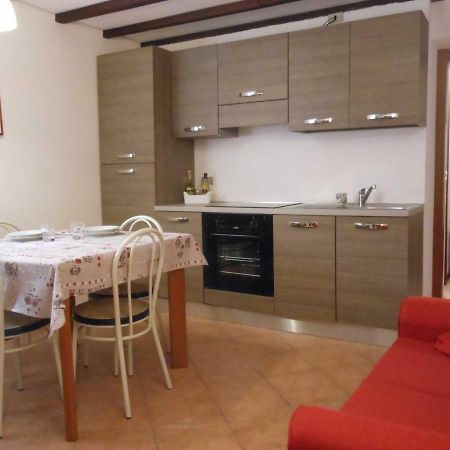 Il Vecchio Cortile Apartment Mandello del Lario Exterior foto